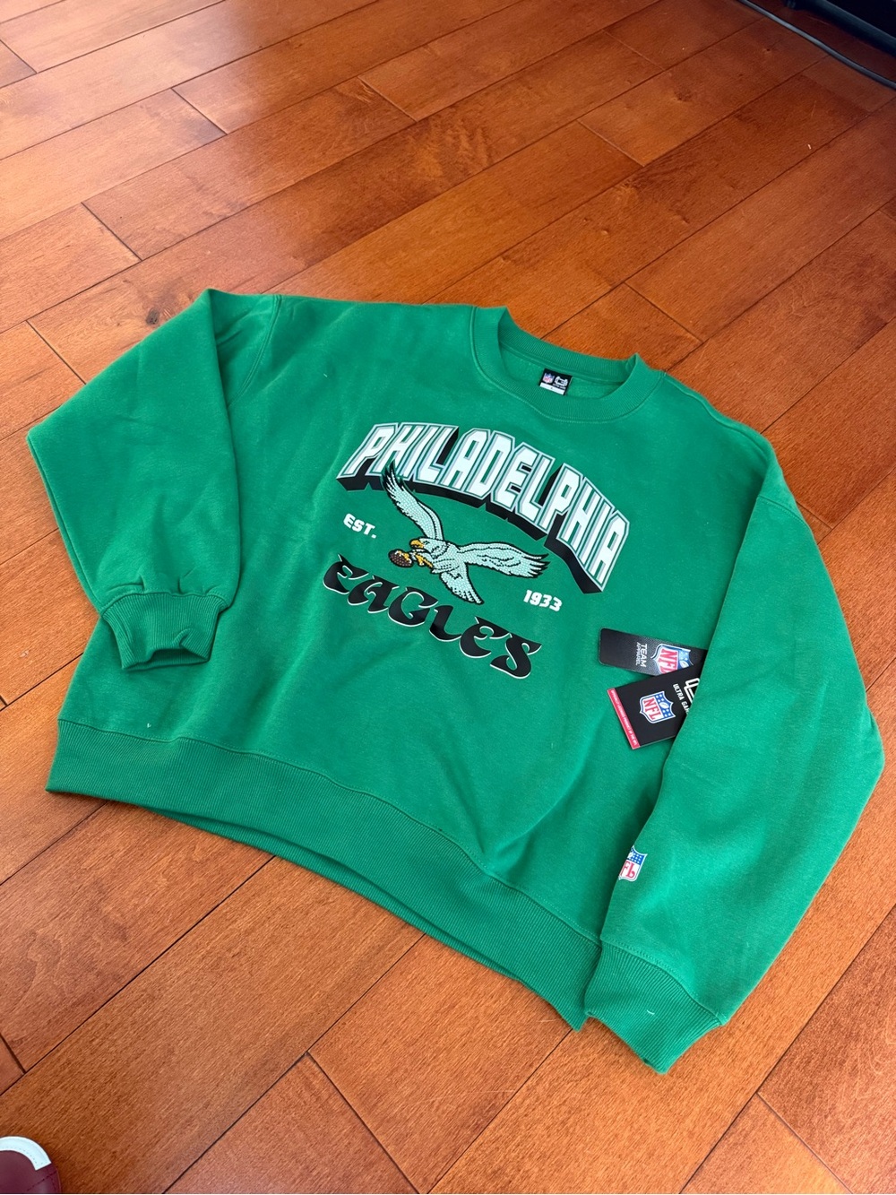 NWT NFL Philadelphia Eagles bedazzled green Crewneck Sweatshirt sz L